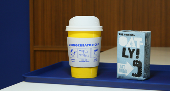 Living Creator Café